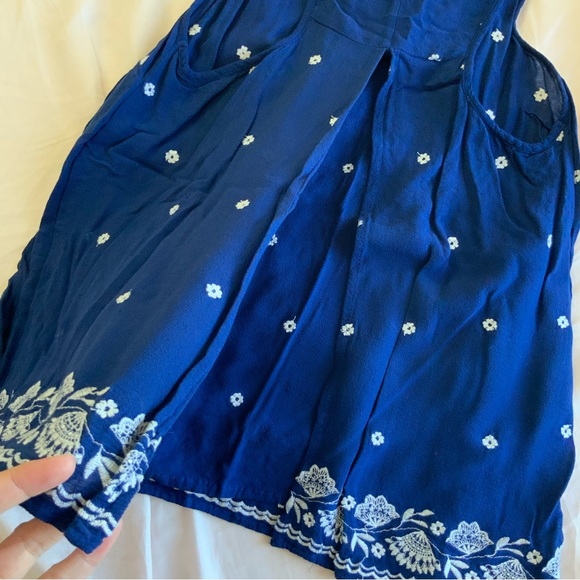 Miami Y2K Navy Blue Floral Tank Top with Patterns - Picture 4 of 8